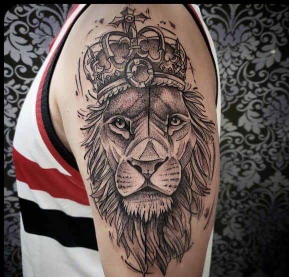 lion with crown tattoo