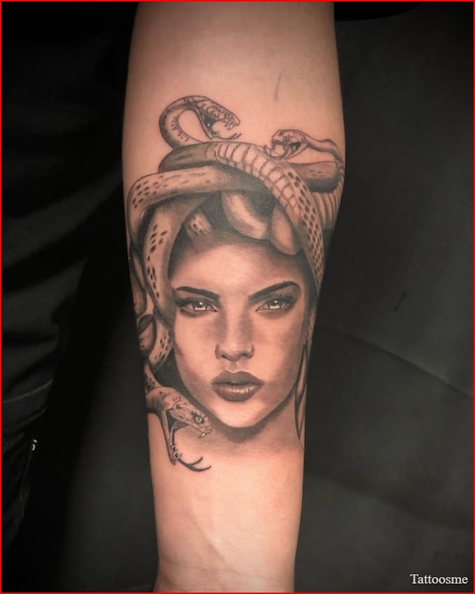 medusa tattoo artist